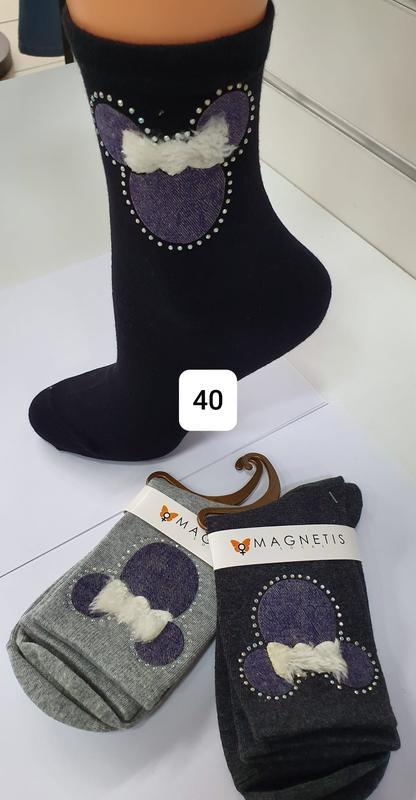 Жіночі гладкі шкарпетки з аплікацією Magnetis one size