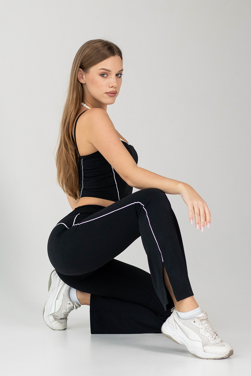 Легінси жіночі Штани спортивні Flexit Retro Stripe кльош, з білими лампасами та розрізами, висока талія black L
