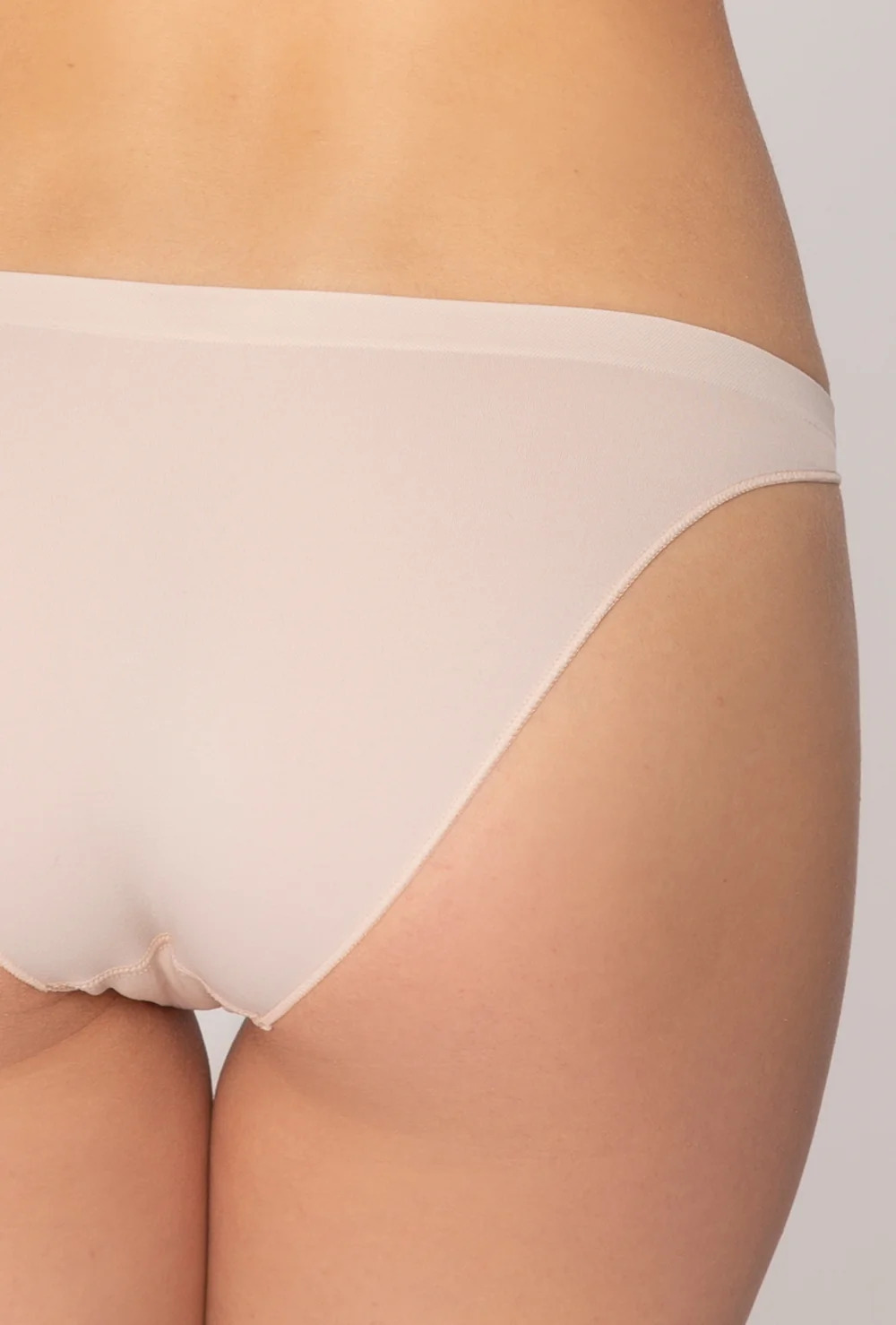 Жіночі труси GATTA TANGA SENSUAL SKIN