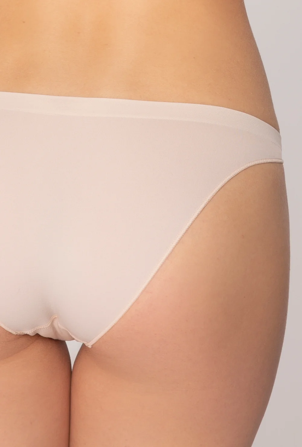 Жіночі труси GATTA TANGA SENSUAL SKIN