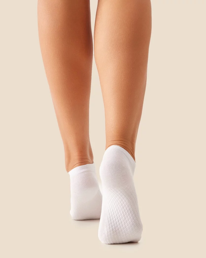 Жіночі гладкі шкарпетки короткі gabriella socks sw061 39/42