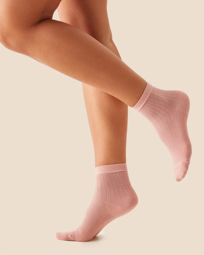 Жіночі гладкі шкарпетки бавовняні socks sw063 39/42